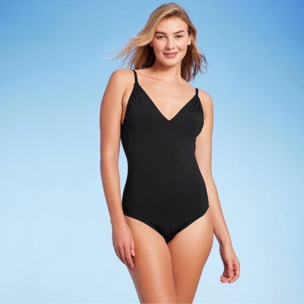 Women's V-Neck Shirred Medium Coverage OnePiece Swimsuit - Kona Sol